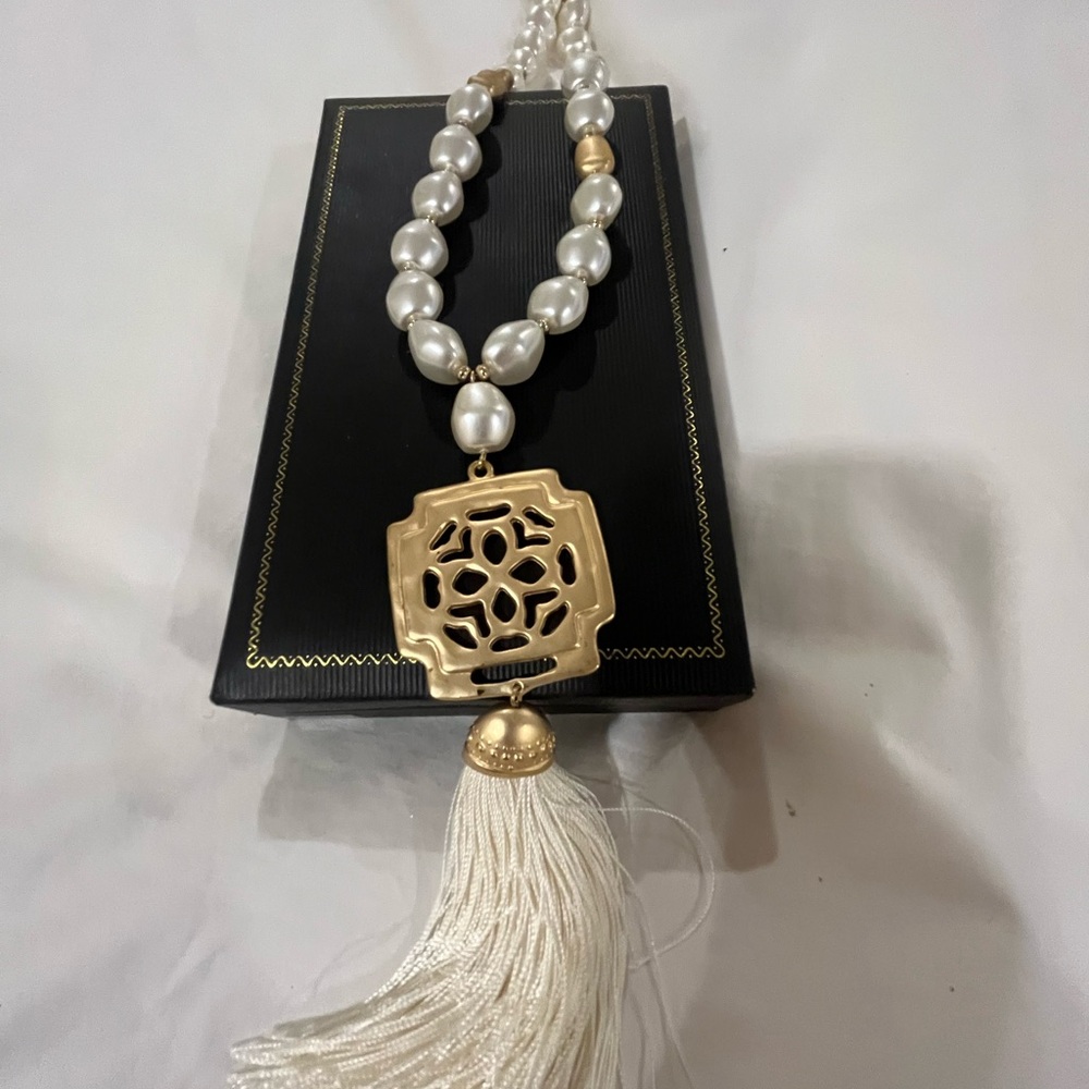 Elegant Gold and Cream Tassel Pendant